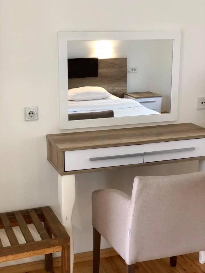Konak Nestor Bungalows สโกเปีย ภายนอก รูปภาพ