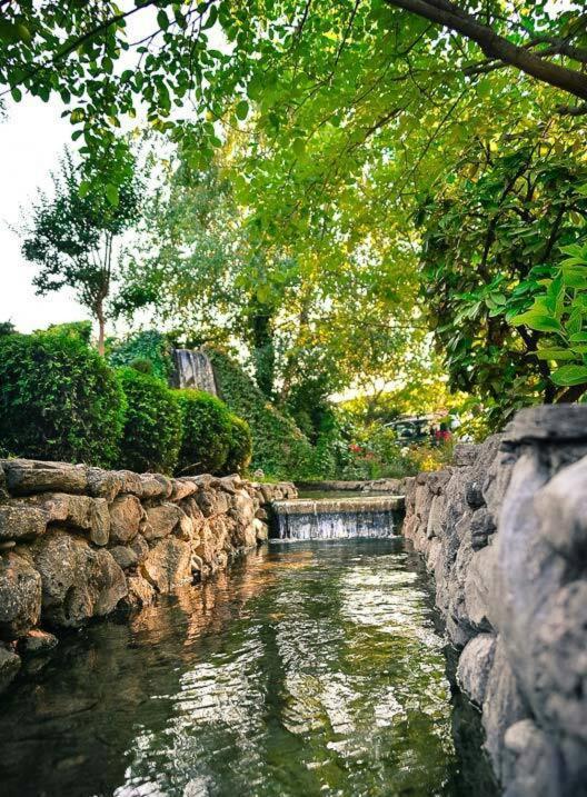 Konak Nestor Bungalows สโกเปีย ภายนอก รูปภาพ